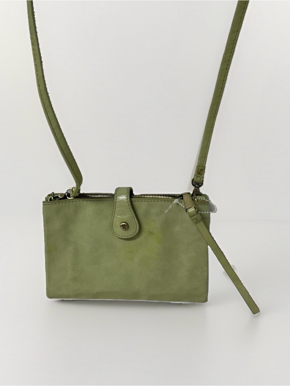 HOBO International Reveal Convertible Crossbody Clutch Bag Lime Green Leather